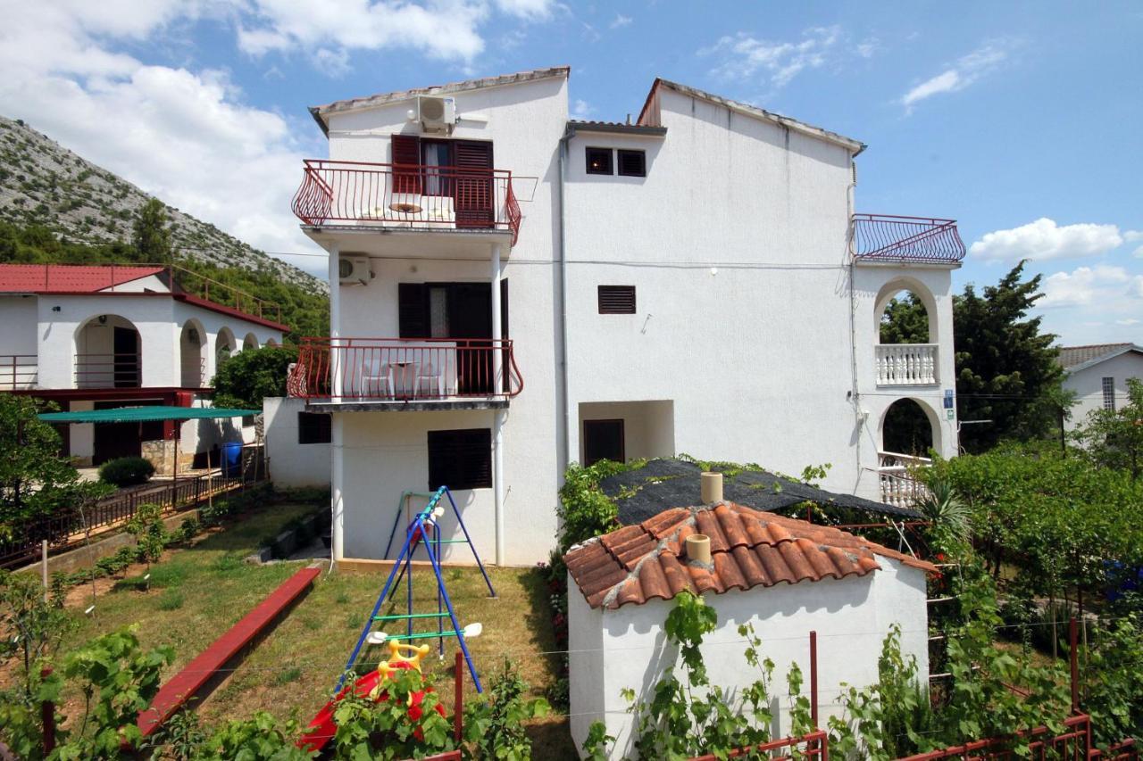 Apartments With A Parking Space Starigrad, Paklenica - 6431 Eksteriør billede